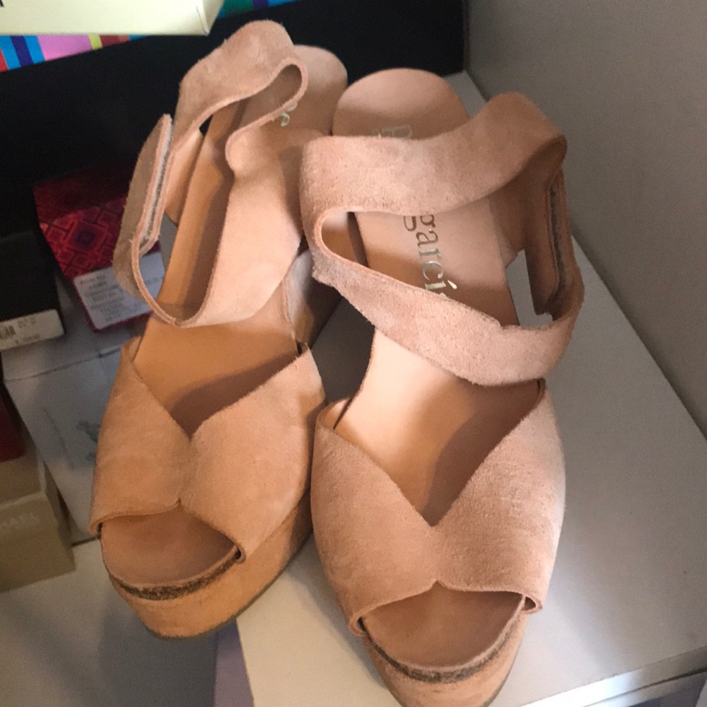 Pedro Garcia wedge